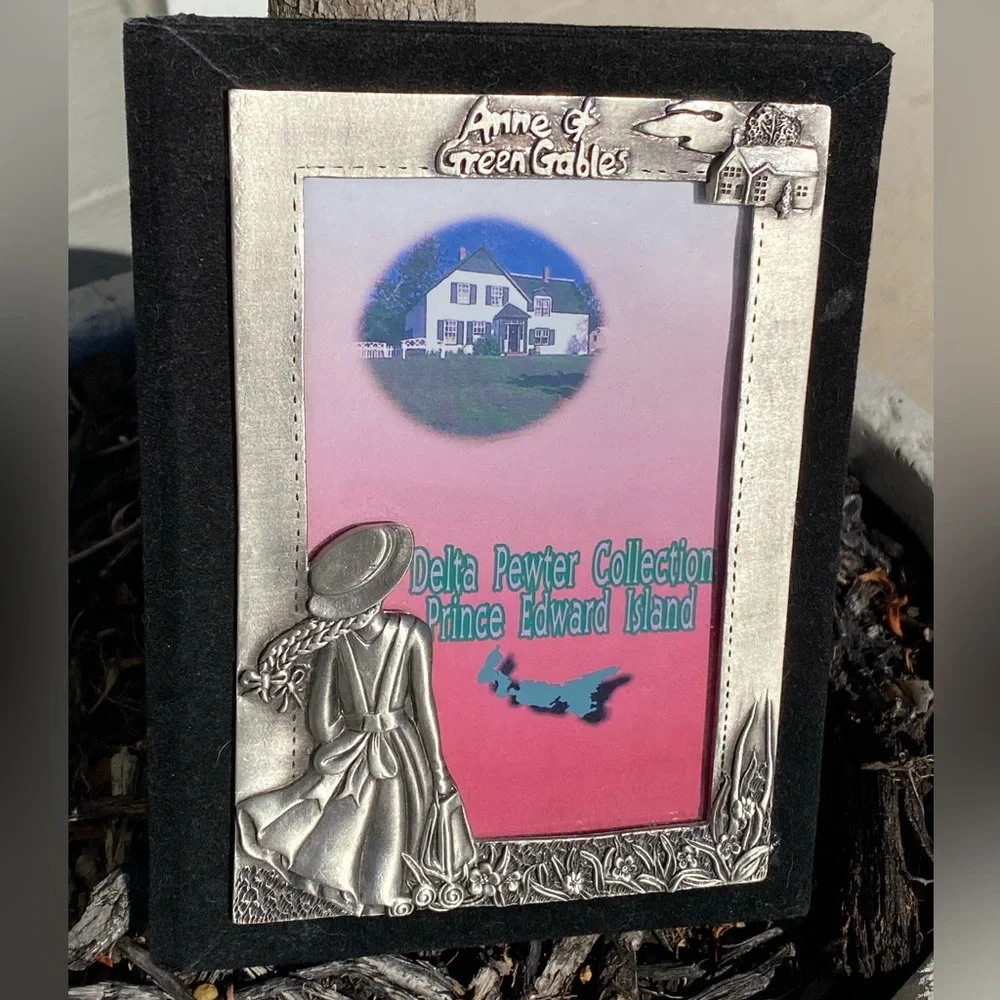 Vintage Anne of Green Gables Delta Pewter Collection Frame and Photo Album